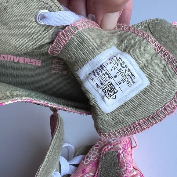Converse - Picture 7 of 7